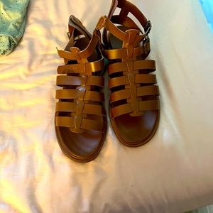 Woman size 11 gladiator sandals